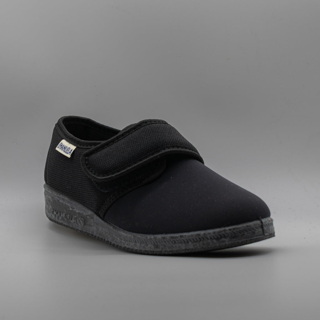 Calzaturificio Emanuela 655/601 – Scarpe donna per piedi speciali in lycra - nero - scarpe di qualità venduta a Milano da Pli-Pla