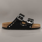 Birkenstock Arizona Rivet Border – sandalo a due cinturini con borchie e plantare anatomico - nero - scarpe di qualità venduta a Milano da Pli-Pla