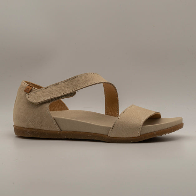El Naturalista 5652 Zumaia – sandalo in pelle basso con velcro - beige piedra - scarpe di qualità venduta a Milano da Pli-Pla