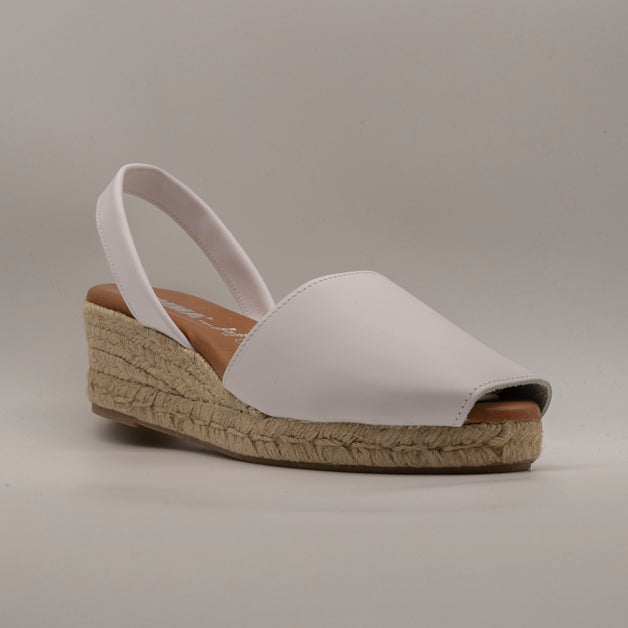 Emma Shoes 23743-3C – minorchine in pelle con zeppa 3 corde - bianco - scarpe di qualità venduta a Milano da Pli-Pla