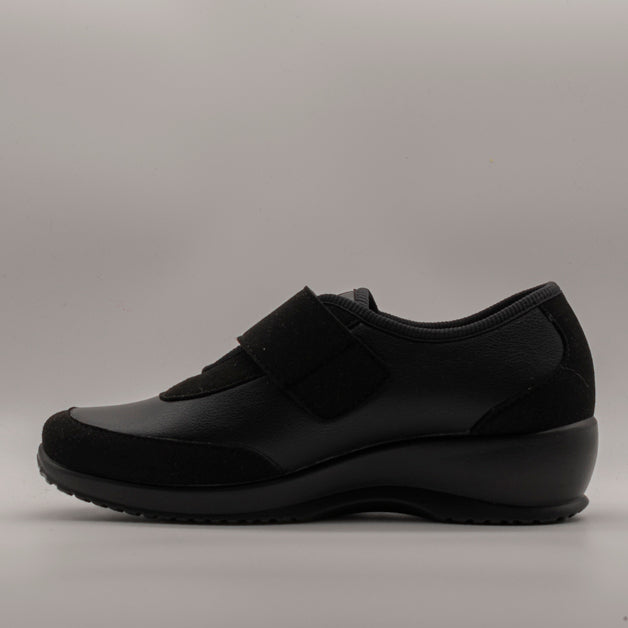 Fly-Flot scarpa donna elastica con velcro 17 Y62 AX nero - scarpe di qualità venduta a Milano da Pli-Pla