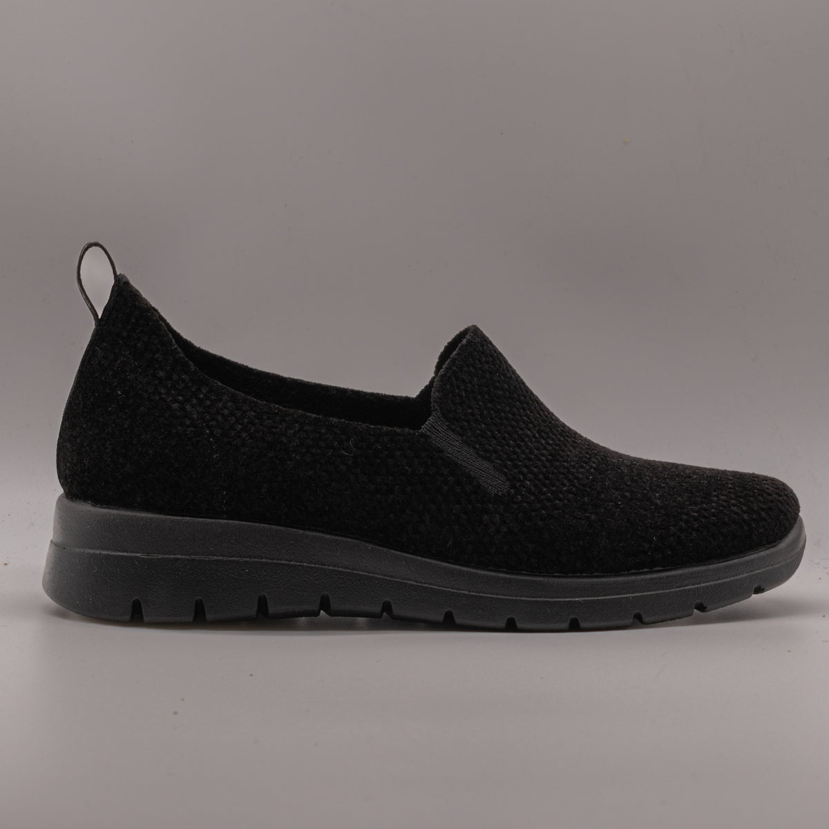 Fly-Flot 67 T12 3X Women's Slip-On in Black Elastic Fabric