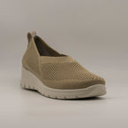 Fly-Flot 47 215 K8 – Sneakers donna slip-on in microfibra con memory nocciola - scarpe di qualità venduta a Milano da Pli-Pla