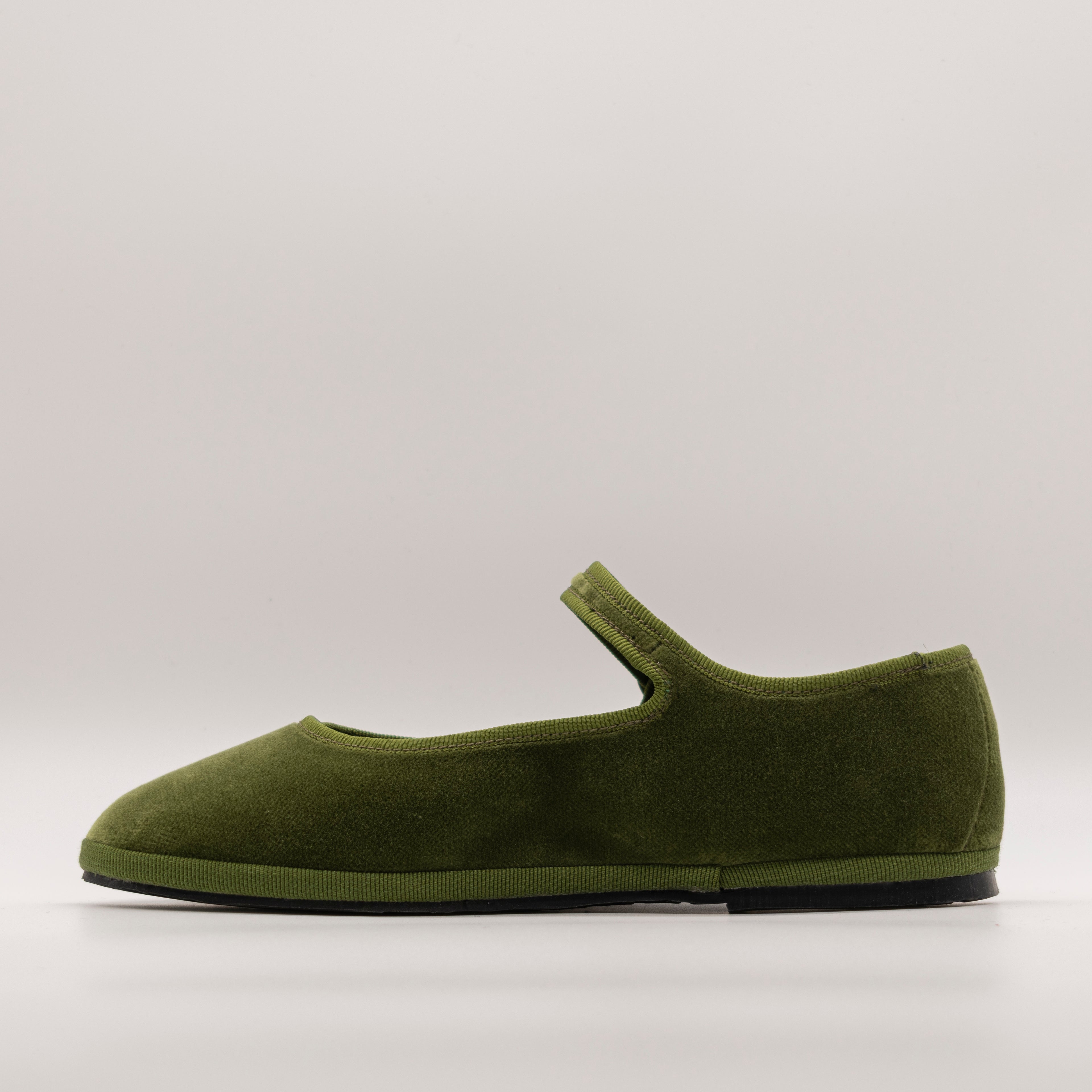 Friulane Mary Jane Salvia – La Tradizione del Velluto | Pli-Pla - scarpe di qualità venduta a Milano da Pli-Pla