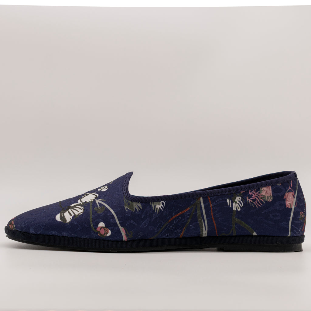 Friulane Batik Kuala Lumpur – Le Friulane d’Oriente | Pli-Pla - scarpe di qualità venduta a Milano da Pli-Pla