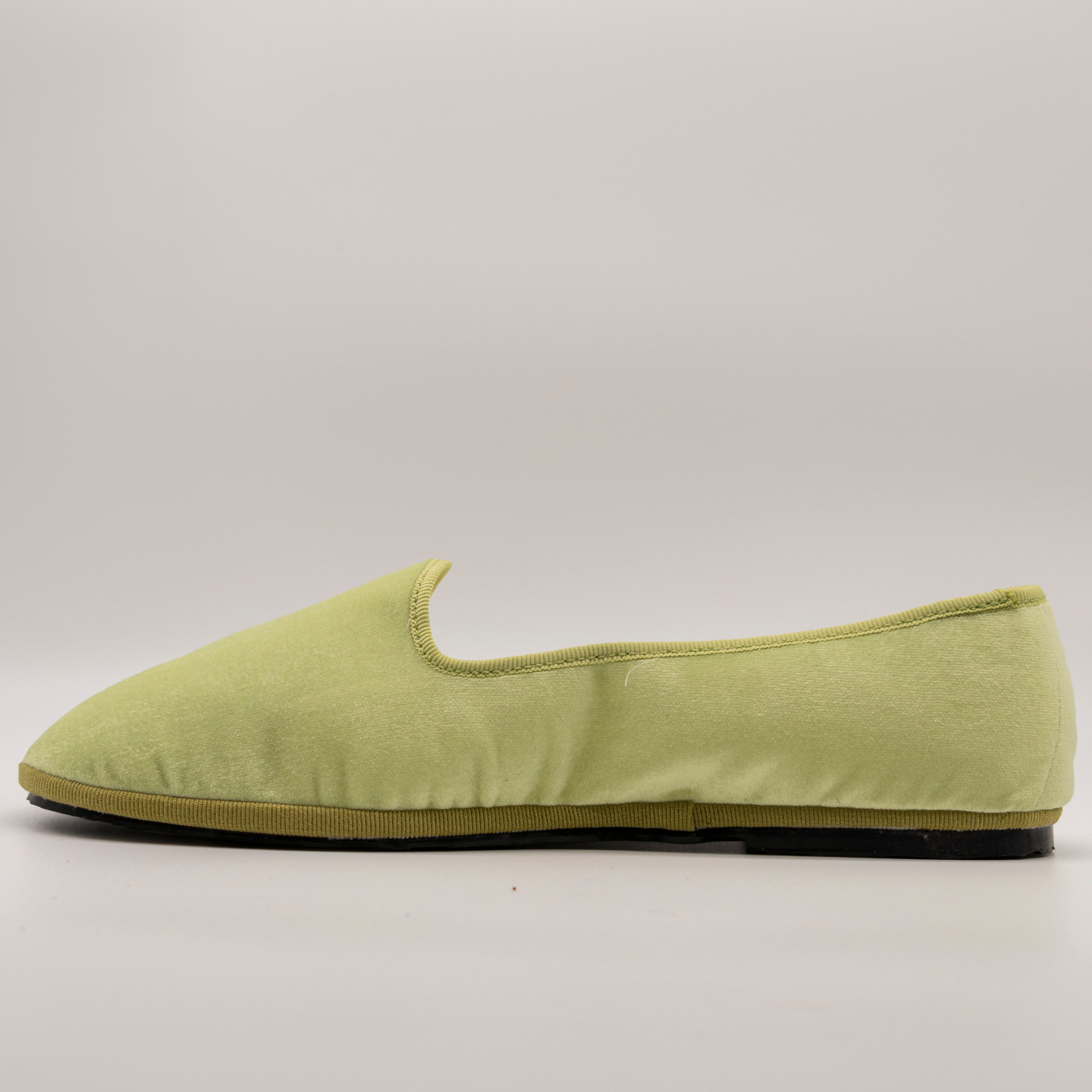 Friulane Classiche Brucomela – La Tradizione del Velluto | Pli-Pla - scarpe di qualità venduta a Milano da Pli-Pla