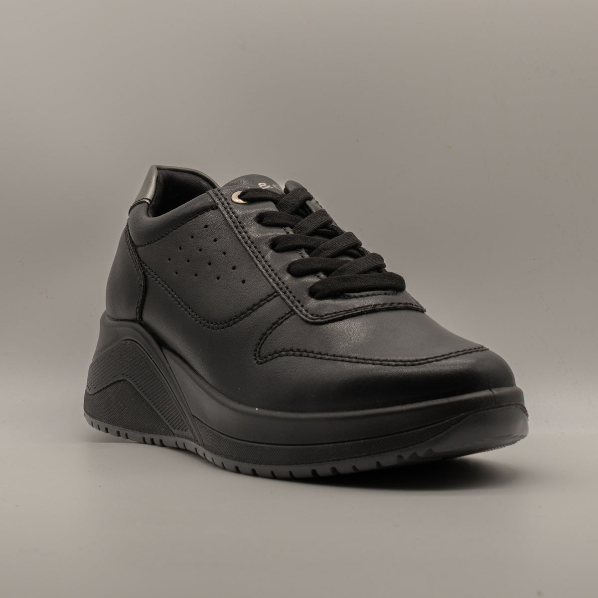 IGI&CO 2150800 – Sneakers donna con zeppa e Memory Foam - nero - scarpe di qualità venduta a Milano da Pli-Pla