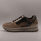 IGI&CO 8674322 Zapatilla de piel para mujer con estampado animal y detalles en bronce