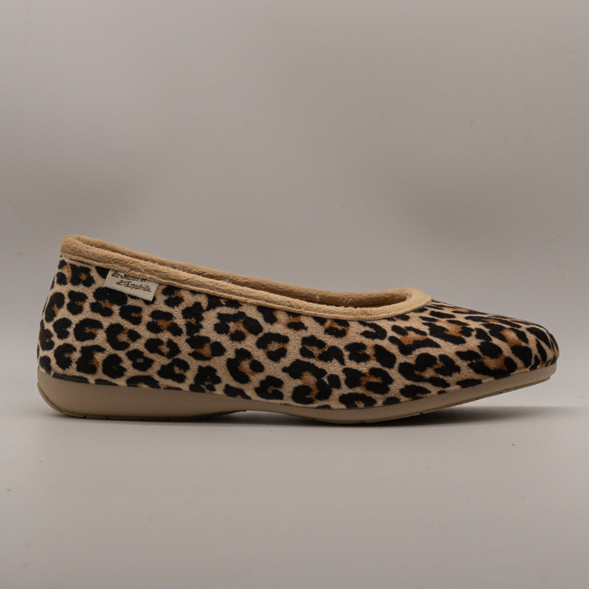 La Maison de l’Espadrille 6058-9 – Ballerine da casa animalier foderate - leopardato - scarpe di qualità venduta a Milano da Pli-Pla