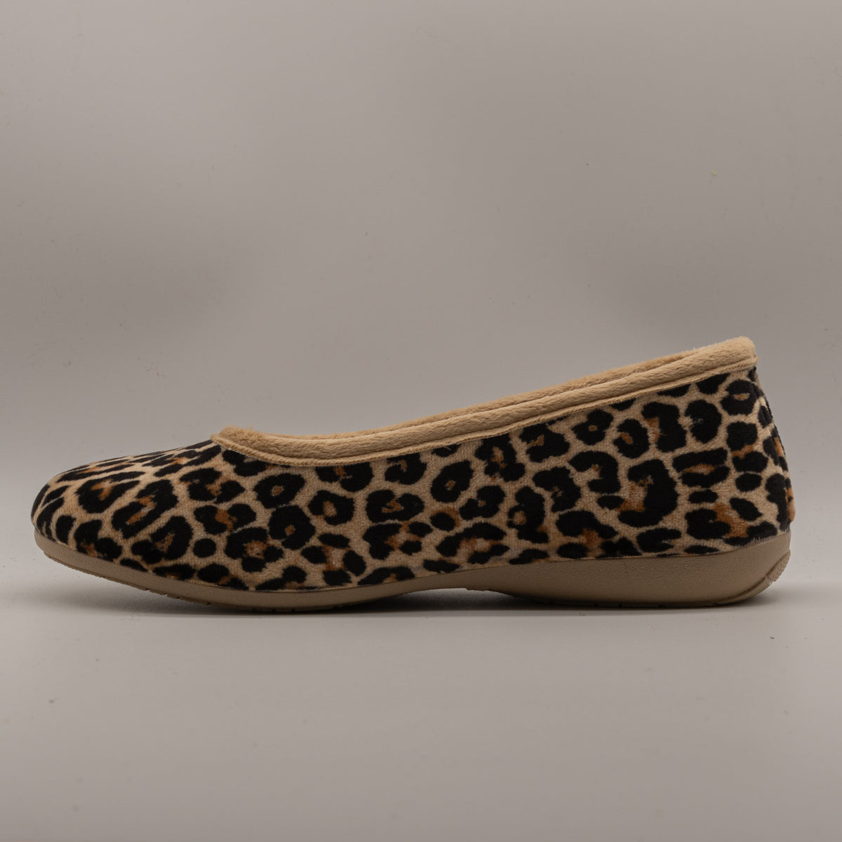 La Maison de l’Espadrille 6058-9 – Ballerine da casa animalier foderate - leopardato - scarpe di qualità venduta a Milano da Pli-Pla