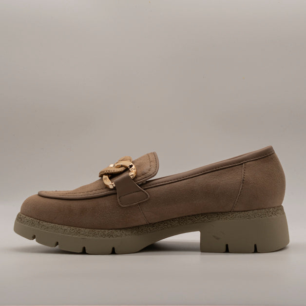 Valleverde mocassino donna V49572 pelle scamosciata beige con fibbia - scarpe di qualità venduta a Milano da Pli-Pla