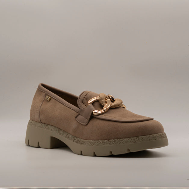 Valleverde mocassino donna V49572 pelle scamosciata beige con fibbia - scarpe di qualità venduta a Milano da Pli-Pla