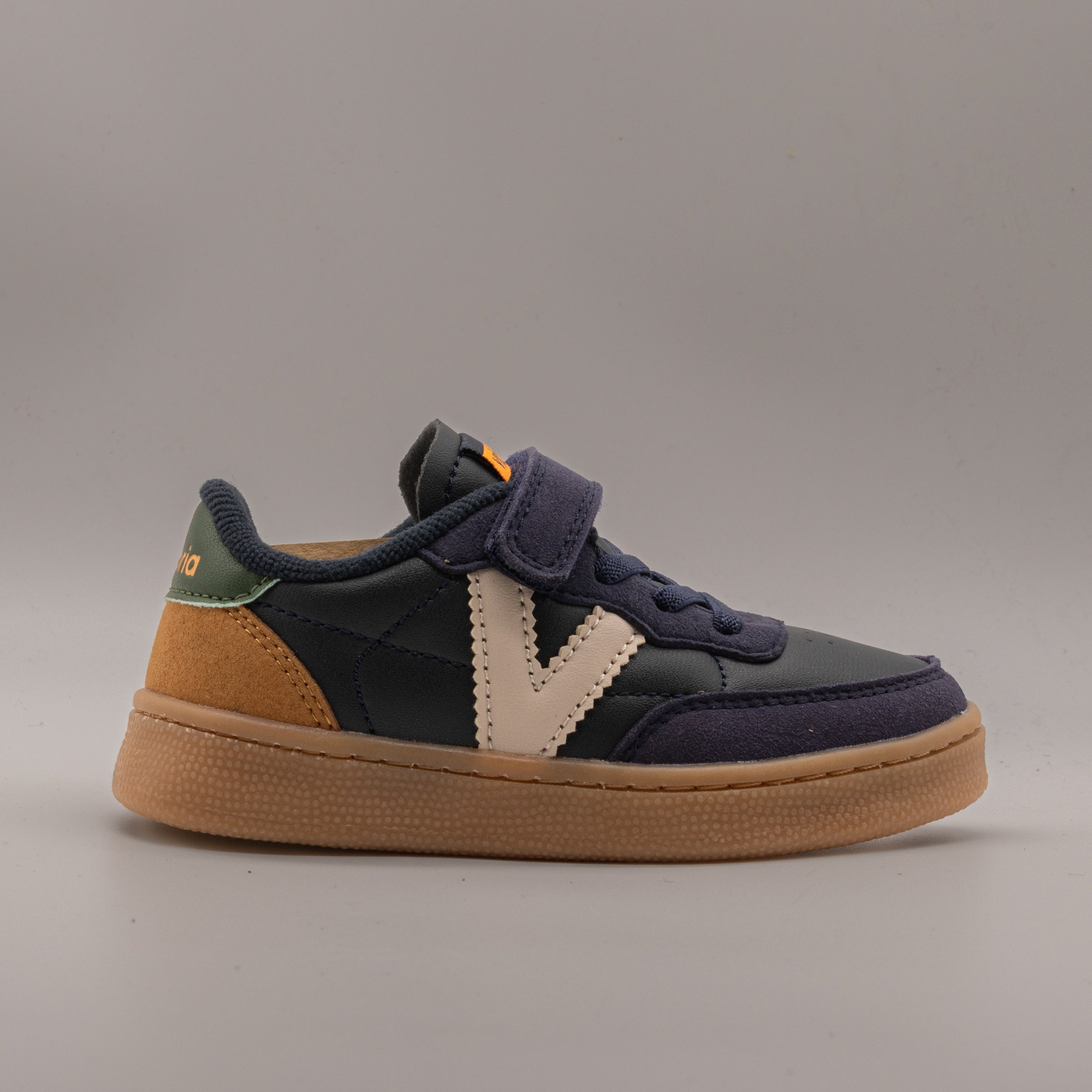 Victoria 256109 OSLO - Baskets enfant à scratch et lacets élastiques, vertes