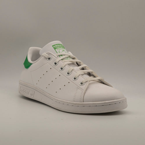 Adidas Stan Smith GS – sneaker iconica in materiali riciclati - bianco - scarpe di qualità venduta a Milano da Pli-Pla
