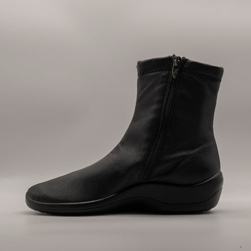 A'RCOPEDICO stivaletto in pelle Jasper nero - scarpe di qualità venduta a Milano da Pli-Pla