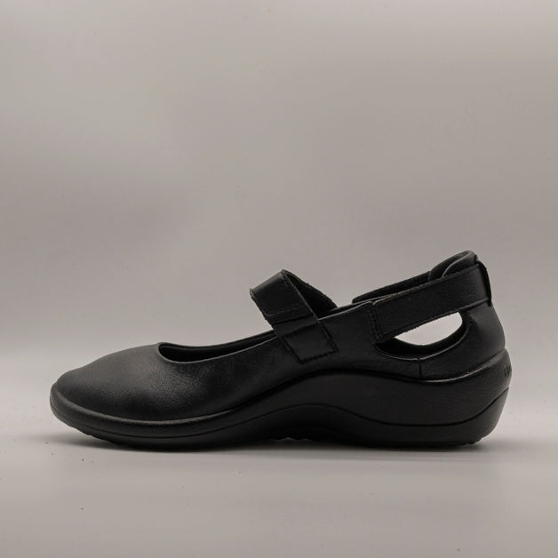 A’RCOPEDICO Minami Ballerine Ortopediche Comfort con velcro nero - scarpe di qualità venduta a Milano da Pli-Pla