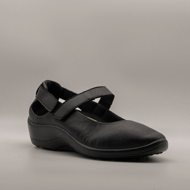 A’RCOPEDICO Minami Ballerine Ortopediche Comfort con velcro nero - scarpe di qualità venduta a Milano da Pli-Pla