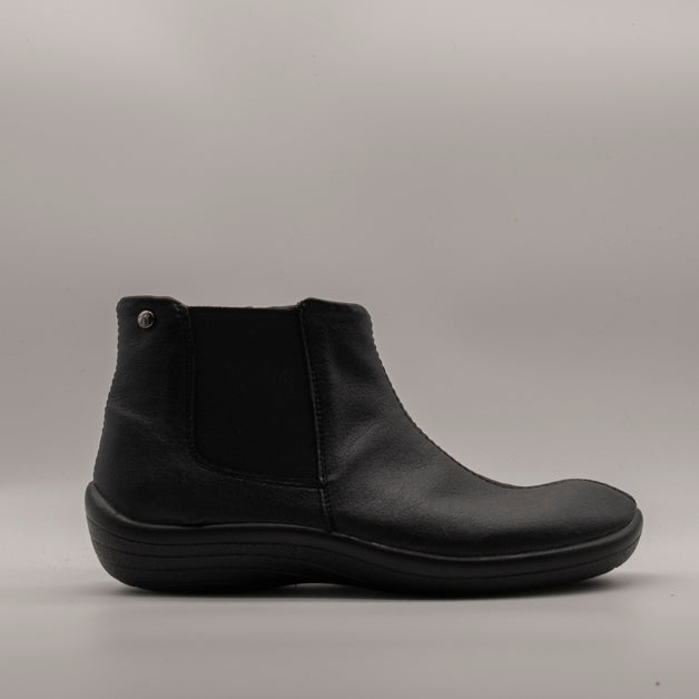 A'RCOPEDICO stivaletto in pelle Trakai nero - scarpe di qualità venduta a Milano da Pli-Pla