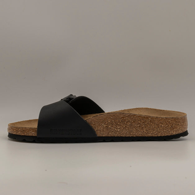 Birkenstock Madrid – Sandali a una fascia con plantare anatomico - nero - scarpe di qualità venduta a Milano da Pli-Pla