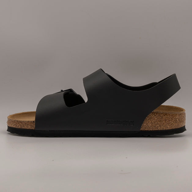 Birkenstock Milano – sandalo con cinturino alla caviglia e plantare anatomico - nero - scarpe di qualità venduta a Milano da Pli-Pla