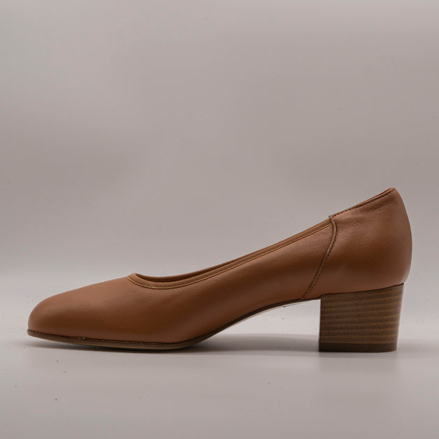 Cinzia Valle 2296 Dècolletè in pelle da donna con tacco cuoio - scarpe di qualità venduta a Milano da Pli-Pla