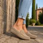 Cristin Judi – Mocassini donna in pelle scamosciata beige - scarpe di qualità venduta a Milano da Pli-Pla