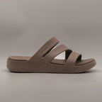 Crocs Getaway Strappy W – sandalo leggero con tecnologia Free Feel™ - truffle - scarpe di qualità venduta a Milano da Pli-Pla