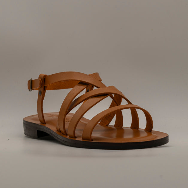 Cuoieria Toscana 134 – sandali in cuoio stile romano - cuoio - scarpe di qualità venduta a Milano da Pli-Pla