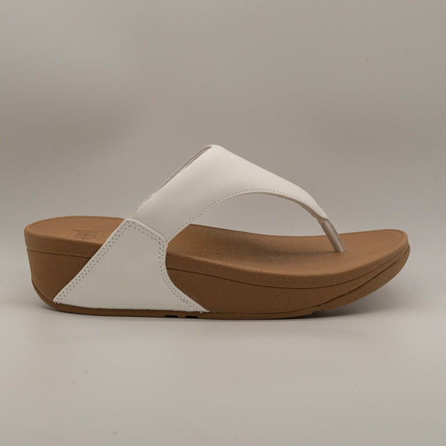 FitFlop Lulu – sandalo infradito in pelle con tecnologia Microwobbleboard™ - bianco - scarpe di qualità venduta a Milano da Pli-Pla