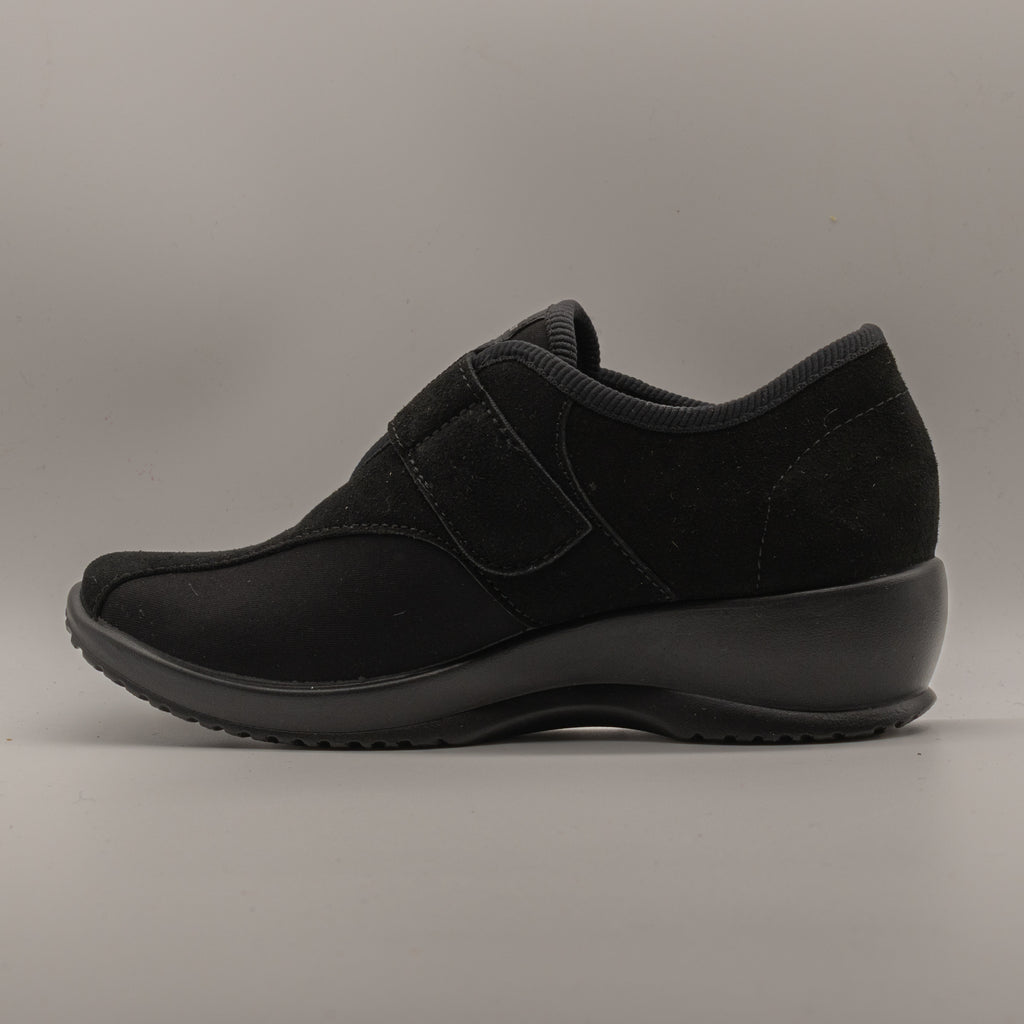 Fly-Flot 17 T10 EX – Scarpe donna elastiche con velcro - nero - scarpe di qualità venduta a Milano da Pli-Pla