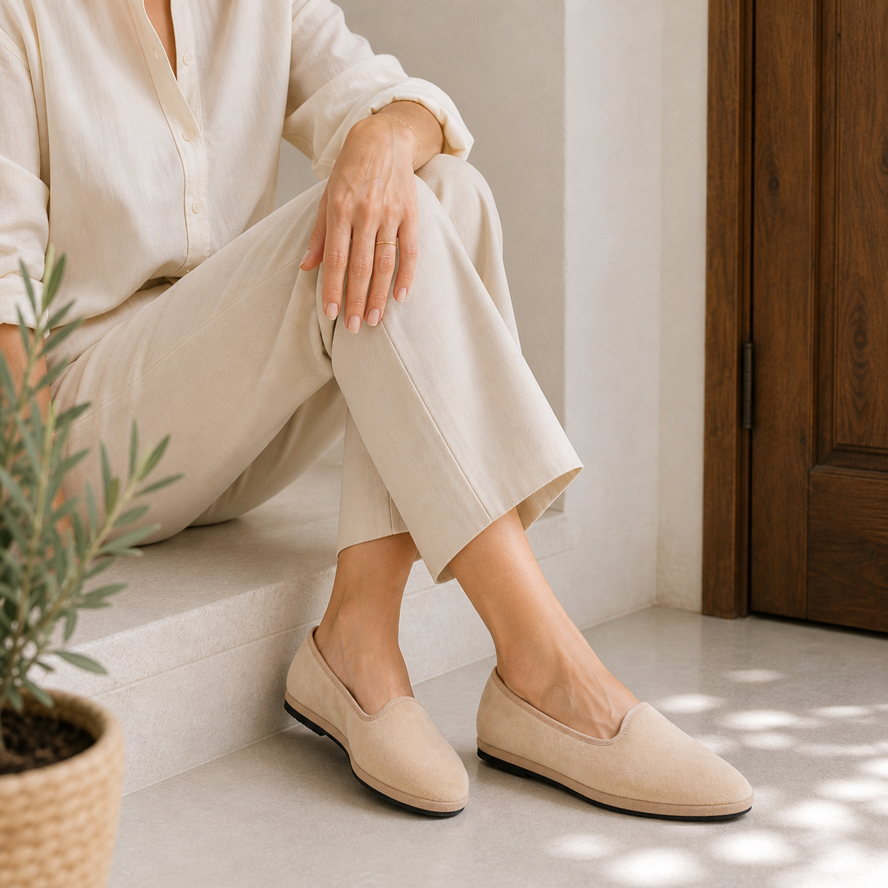 Friulane Classiche Beige – La Tradizione del Velluto | Pli-Pla - scarpe di qualità venduta a Milano da Pli-Pla