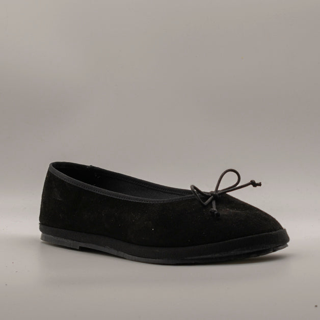 Le Frulline Pli-Pla: l’incontro tra Ballerina e Friulana - camoscio nero - scarpe di qualità venduta a Milano da Pli-Pla