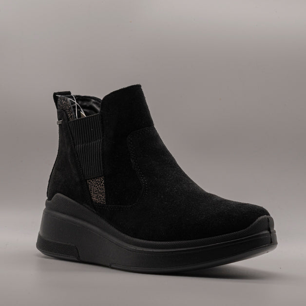 IGI&CO 4655200 Stivaletto Donna in Pelle Scamosciata con Zeppa nero - scarpe di qualità venduta a Milano da Pli-Pla
