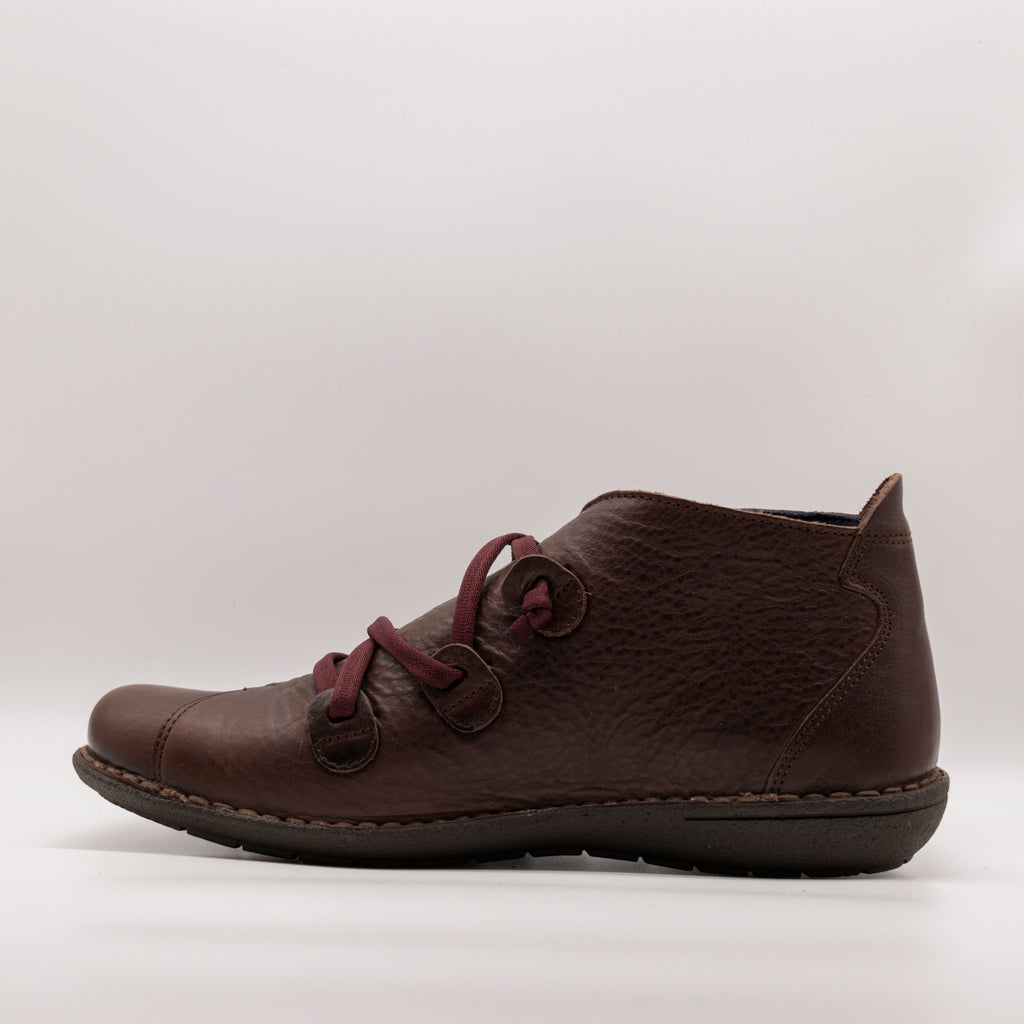 Jungla polacchino in pelle con elastici 5811 caffè - scarpe di qualità venduta a Milano da Pli-Pla