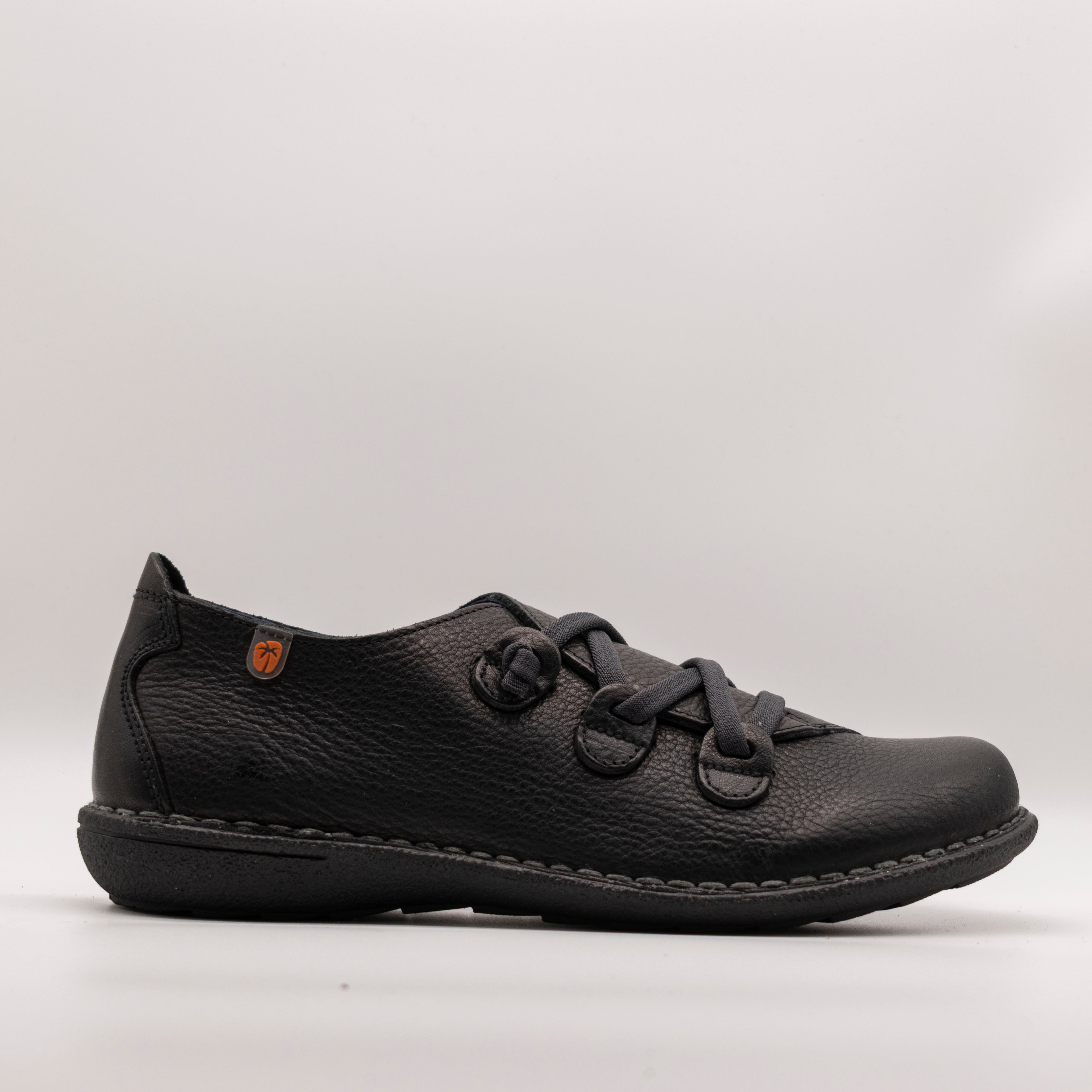 Jungla scarpa in pelle con elastici 5818 nero - scarpe di qualità venduta a Milano da Pli-Pla