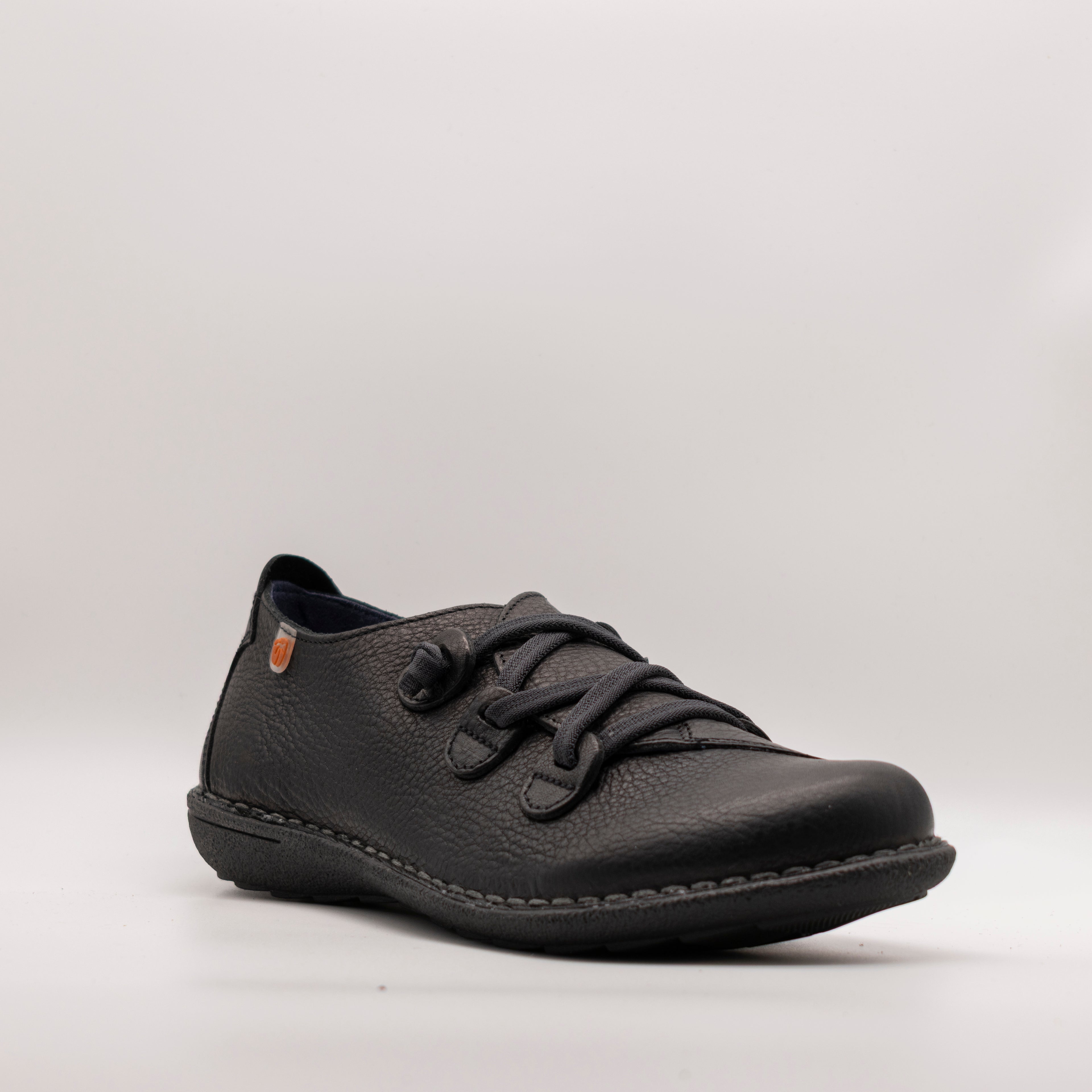 Jungla scarpa in pelle con elastici 5818 nero - scarpe di qualità venduta a Milano da Pli-Pla