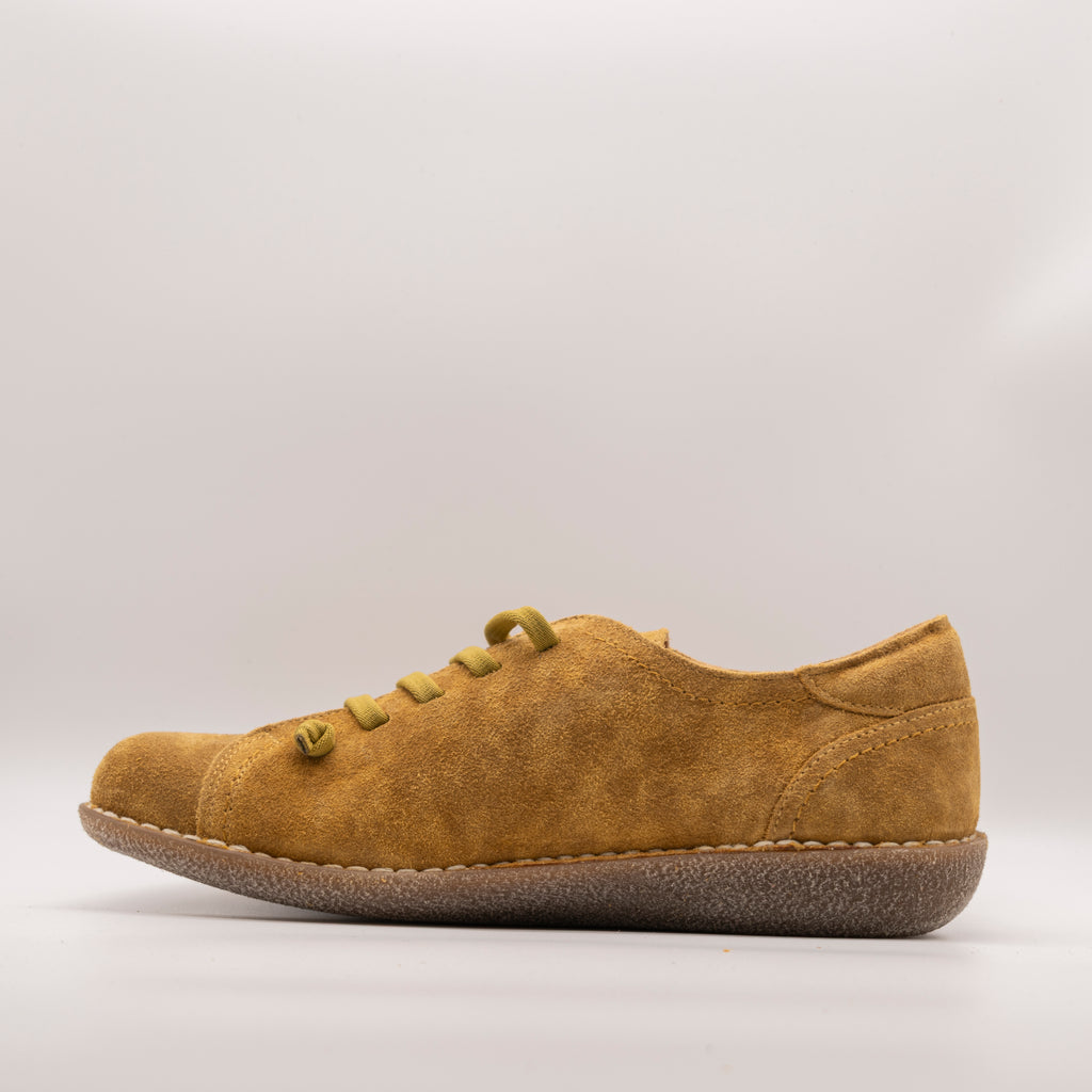 Jungla scarpa in pelle scamosciata con elastici 7277 apricot - scarpe di qualità venduta a Milano da Pli-Pla