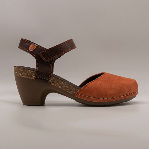 Jungla 7463 – Sandalo donna in pelle nabuk con zeppa comfort arancio teja - scarpe di qualità venduta a Milano da Pli-Pla