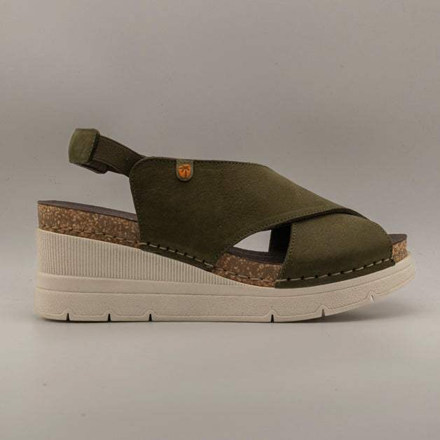 Jungla 8027 – sandalo in pelle nabuk con fasce incrociate e zeppa comfort - verde Prado - scarpe di qualità venduta a Milano da Pli-Pla