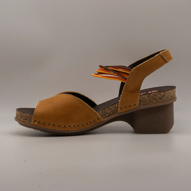 Jungla 8200 – sandalo in pelle con elastici e zeppa comfort - marrone albero - scarpe di qualità venduta a Milano da Pli-Pla