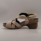 Jungla 8203 – sandalo in nabuk con elastici laterali e comfort leggero - beige beach - scarpe di qualità venduta a Milano da Pli-Pla