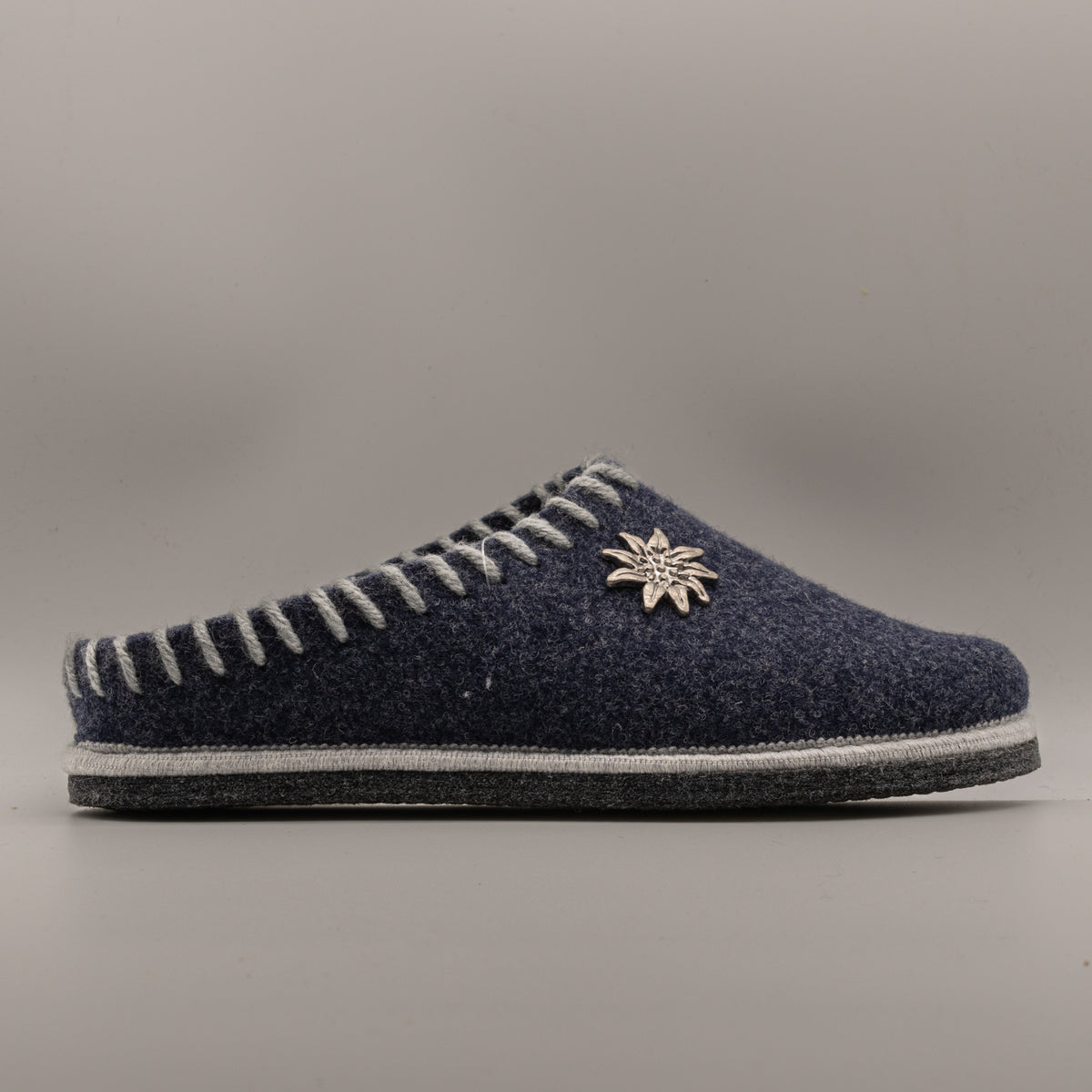 Le Tirolesi 683 – Ciabatte donna in lana cotta con plantare estraibile - blu - scarpe di qualità venduta a Milano da Pli-Pla