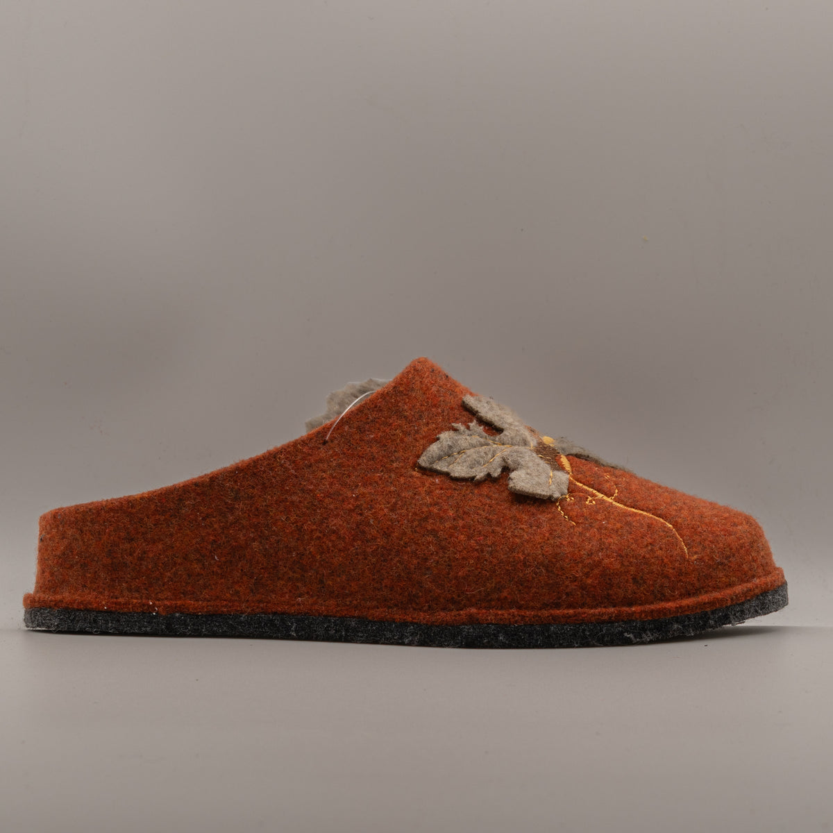 Le Tirolesi 764 – Pantofole donna in lana con ricamo autunnale - arancio corten - scarpe di qualità venduta a Milano da Pli-Pla