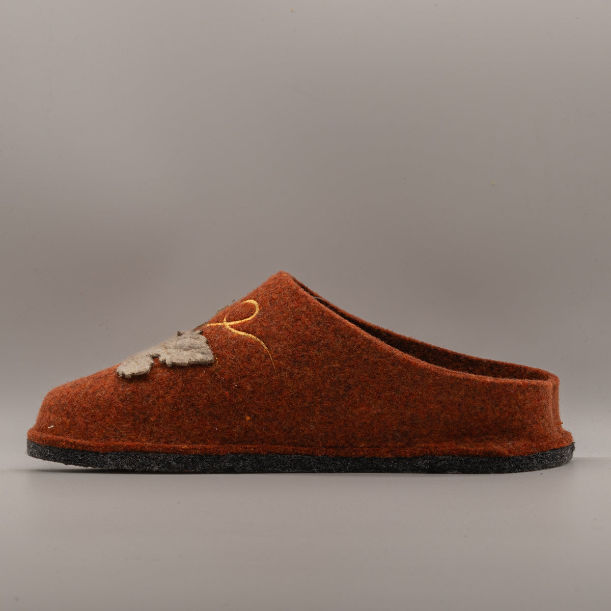 Le Tirolesi 764 – Pantofole donna in lana con ricamo autunnale - arancio corten - scarpe di qualità venduta a Milano da Pli-Pla