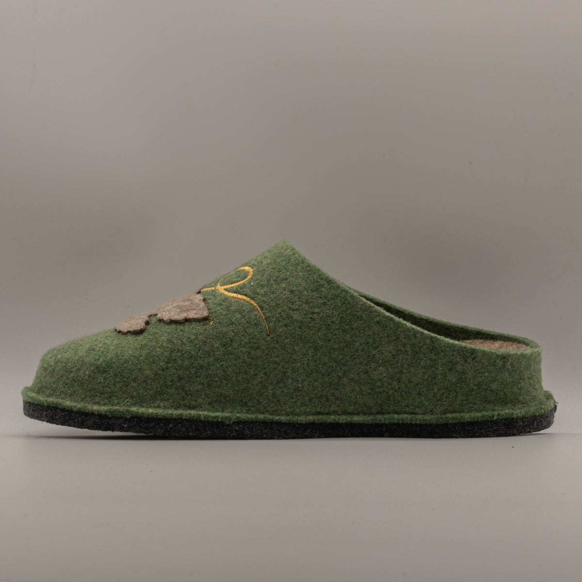 Le Tirolesi 764 – Pantofole donna in lana con ricamo autunnale - verde - scarpe di qualità venduta a Milano da Pli-Pla
