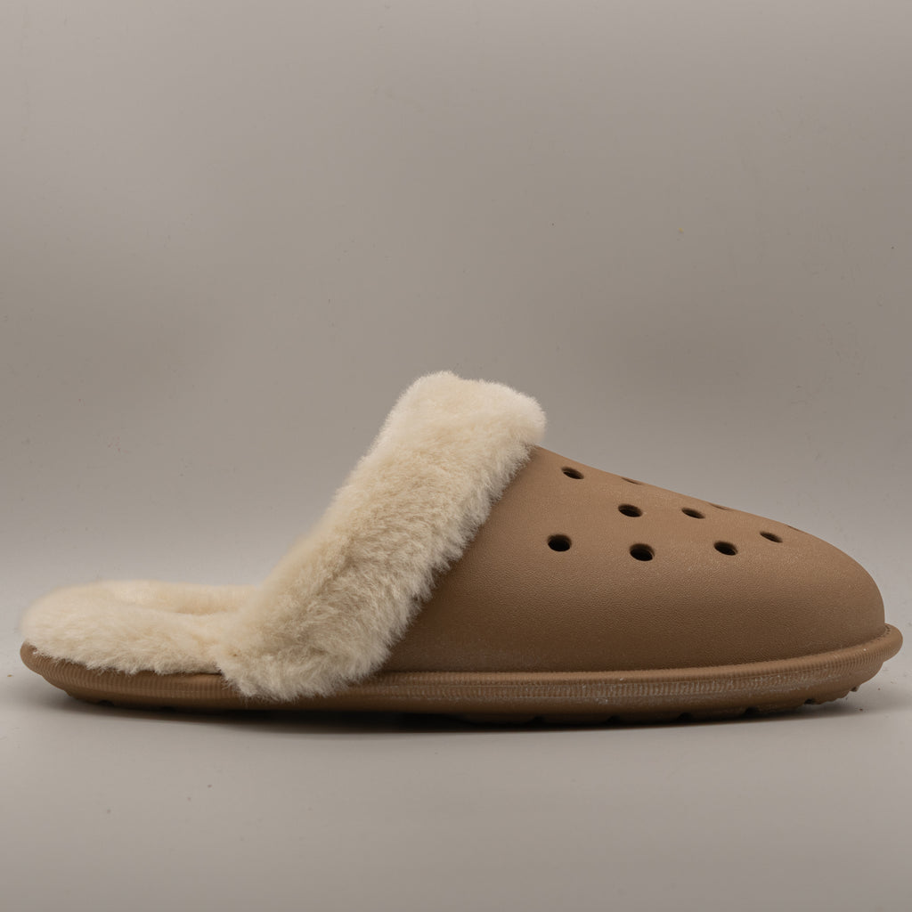 CROCS Classic Unforgettable Clog brown Milk Chocolate
