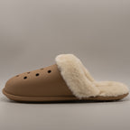 CROCS Classic Unforgettable Clog brown Milk Chocolate