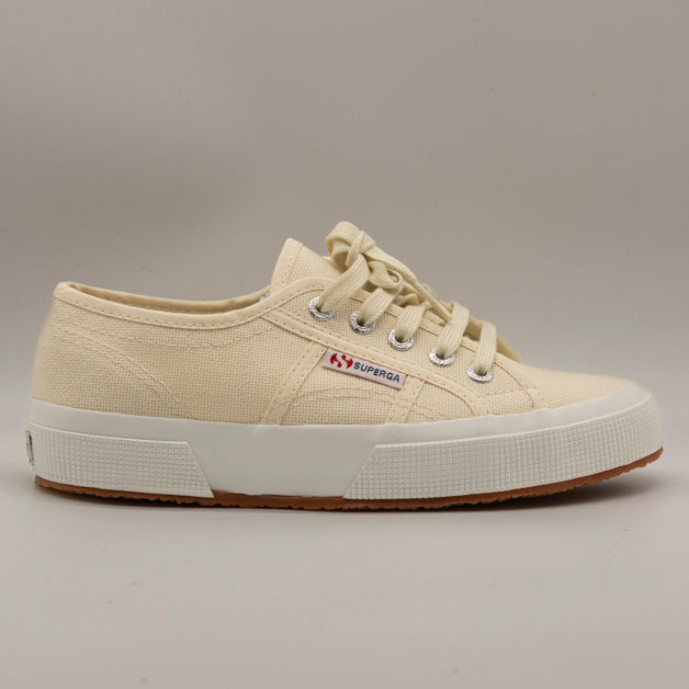 Superga 2750 Cotu Classic – sneaker in cotone iconica e senza tempo - beige - scarpe di qualità venduta a Milano da Pli-Pla