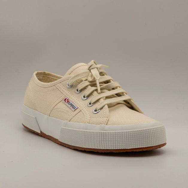 Superga 2750 Cotu Classic – sneaker in cotone iconica e senza tempo - beige - scarpe di qualità venduta a Milano da Pli-Pla