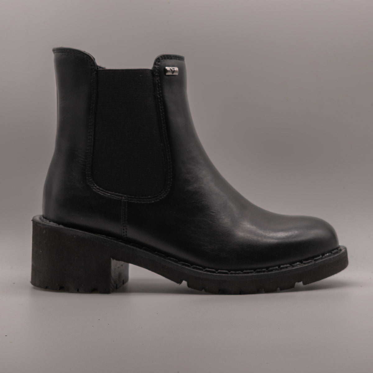 Valleverde 17121 – Tronchetti donna in pelle con tacco - nero - scarpe di qualità venduta a Milano da Pli-Pla